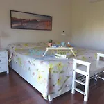 O Pomar In By Wave Algarve ホリデーパーク カバナス・デ・タビラ