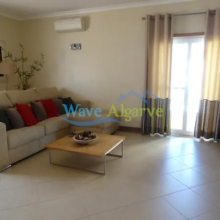 O Pomar In By Wave Algarve ホリデーパーク カバナス・デ・タビラ